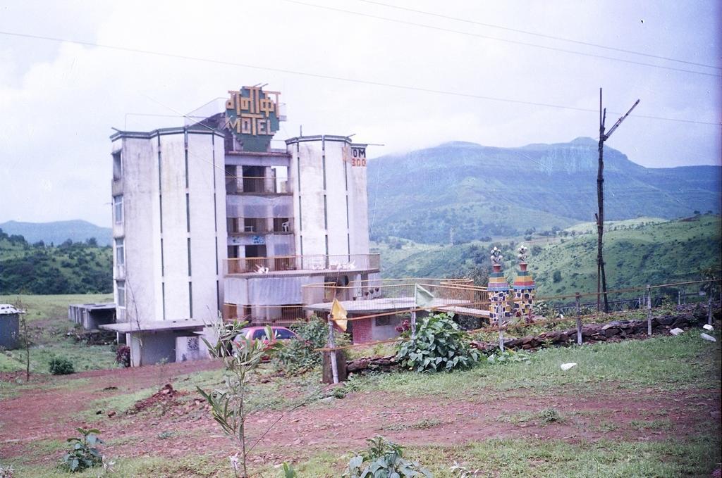 Ganaka Motel - Igatpuri Extérieur photo